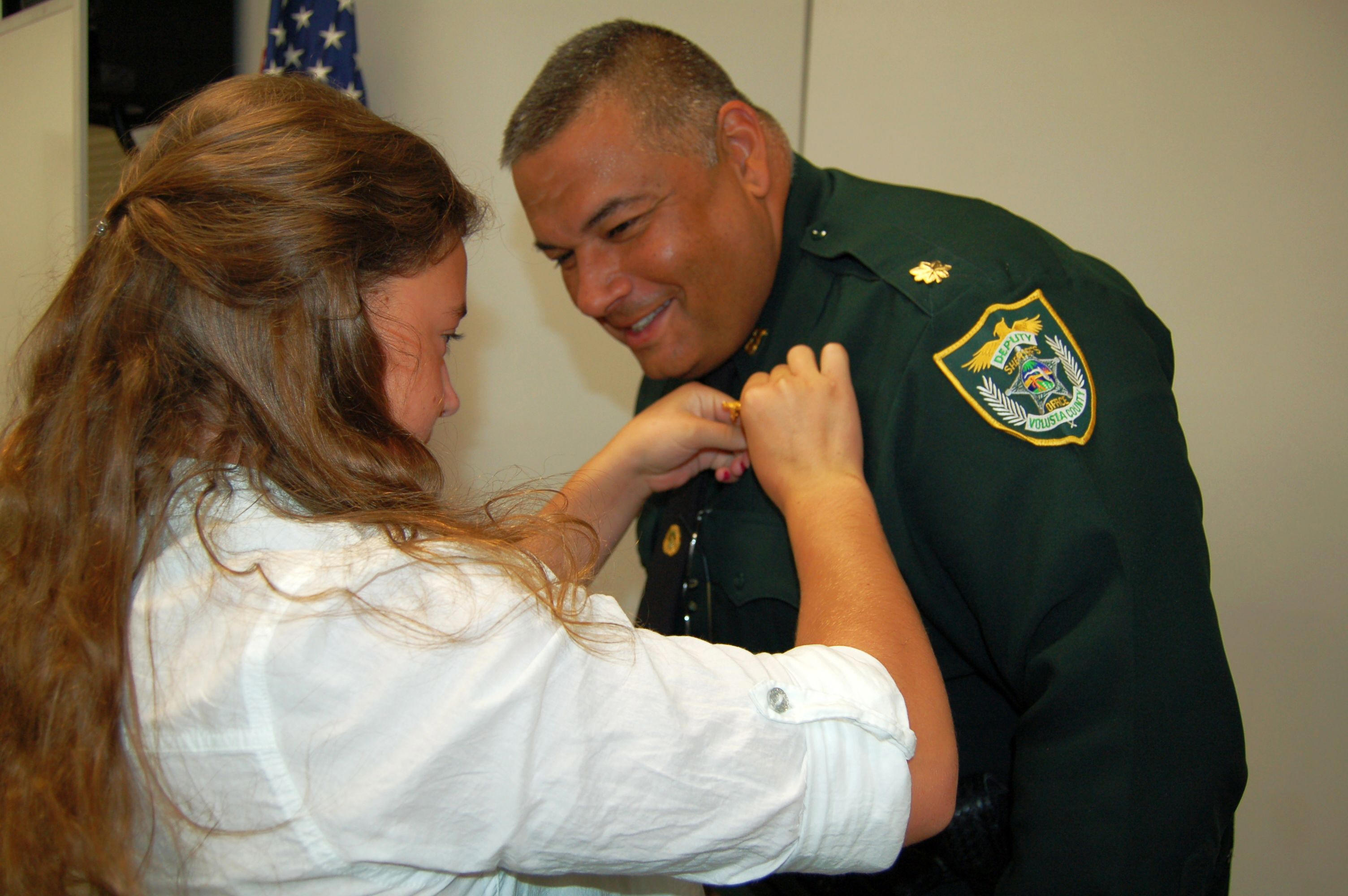 Sheriff Johnson Promotes New Major Image