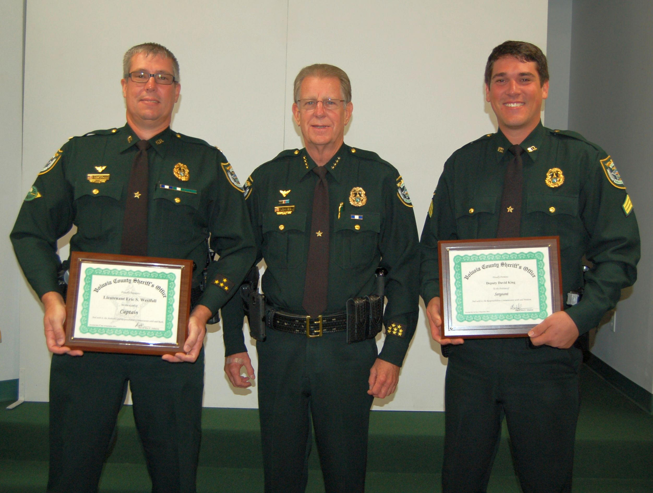 Sheriff Johnson Promotes New Captain Image